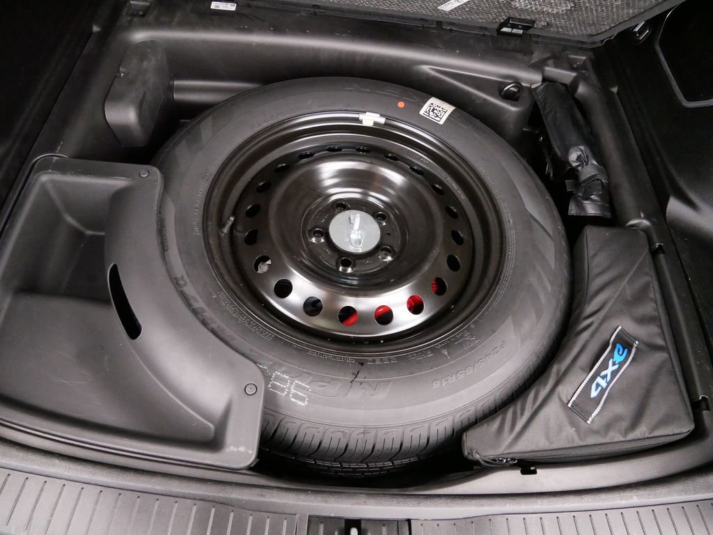 Thumbnail: 2024 Jeep Grand Cherokee - 11