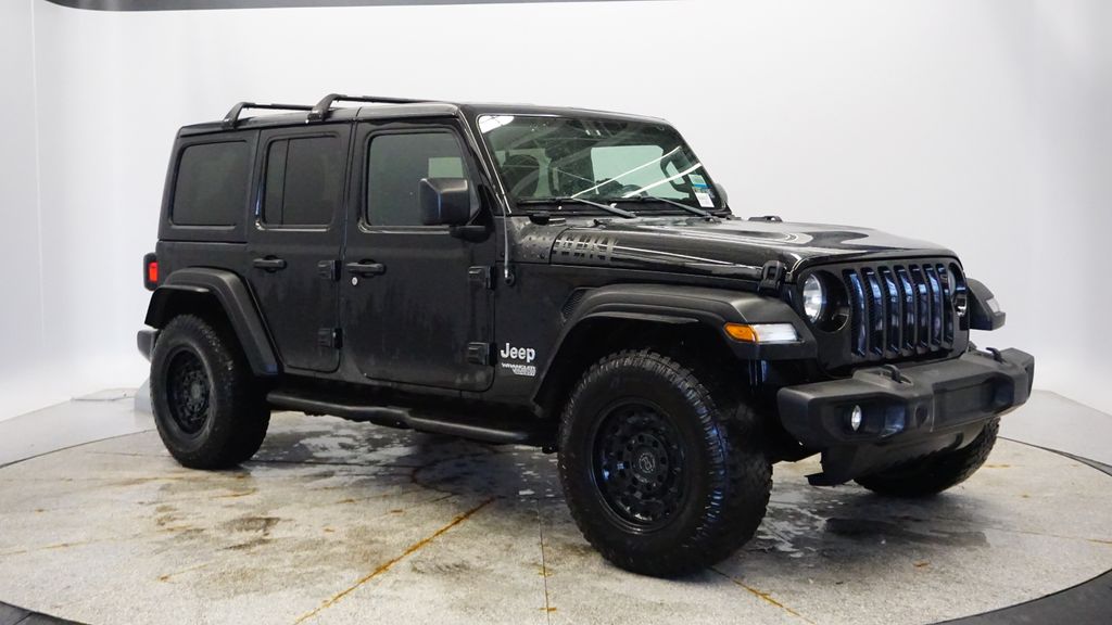 Thumbnail: 2019 Jeep Wrangler - 10