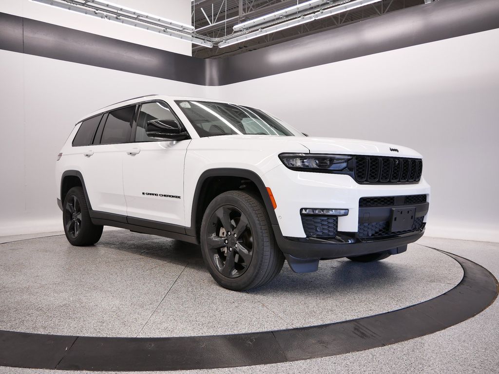 Thumbnail: 2022 Jeep Grand Cherokee L - 15