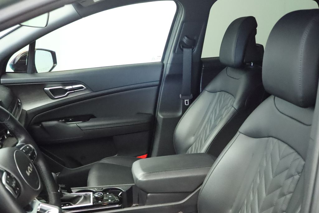 Thumbnail: 2023 Kia Sportage - 26