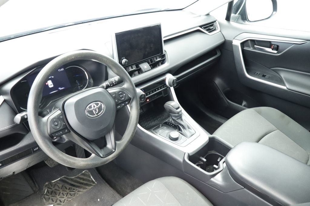 Thumbnail: 2023 Toyota RAV4 - 28