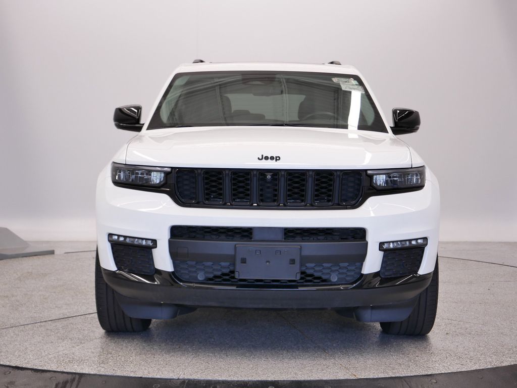 Thumbnail: 2022 Jeep Grand Cherokee L - 11