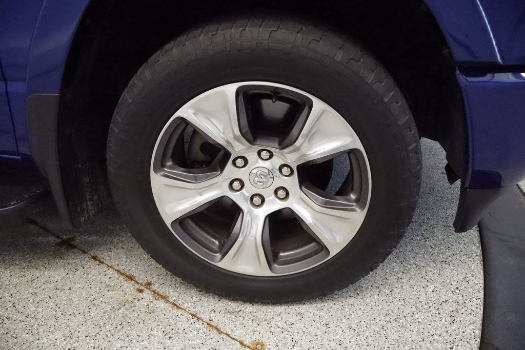 Thumbnail: 2019 RAM 1500 - 9