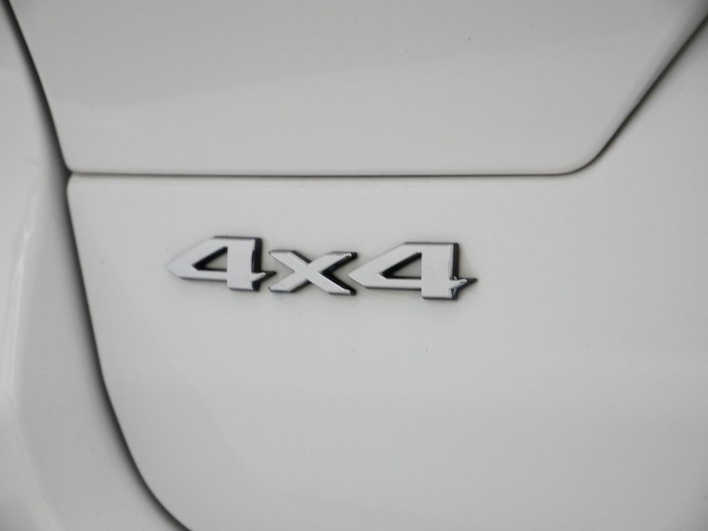 Thumbnail: 2022 Jeep Grand Cherokee - 21
