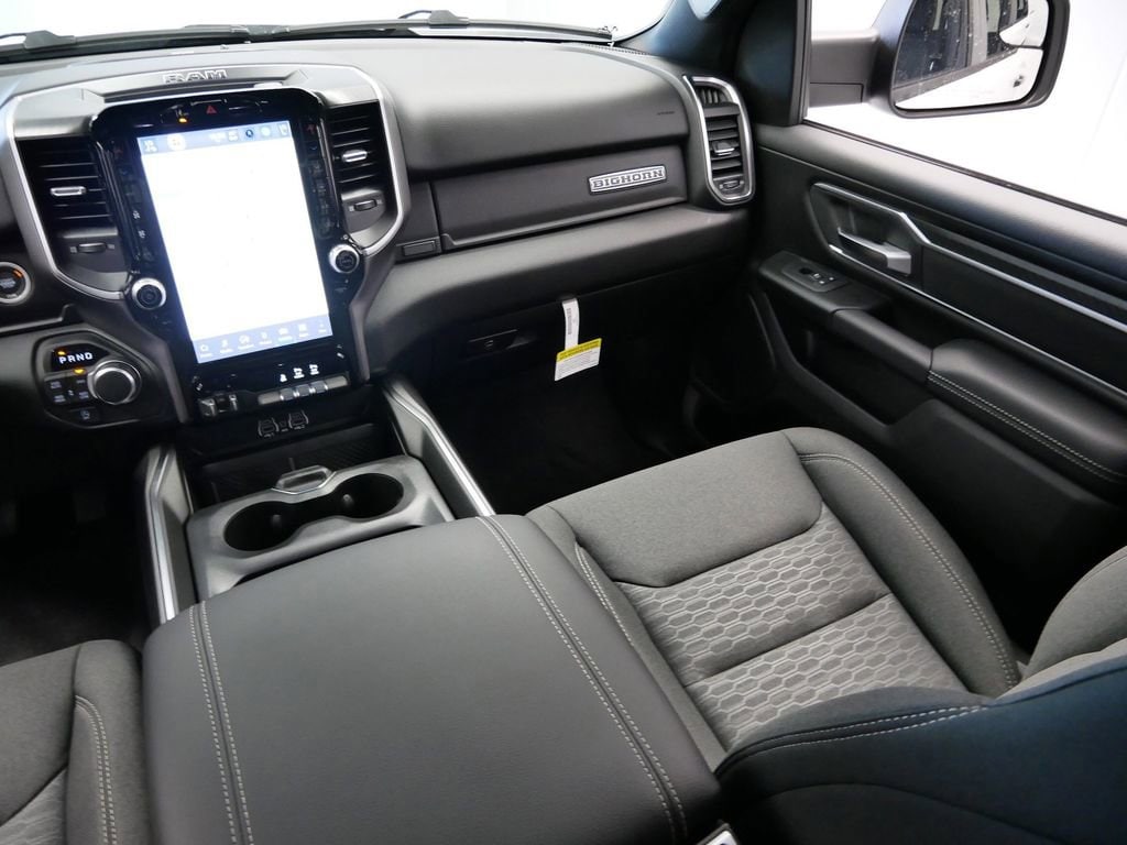 Thumbnail: 2026 RAM 1500 - 28