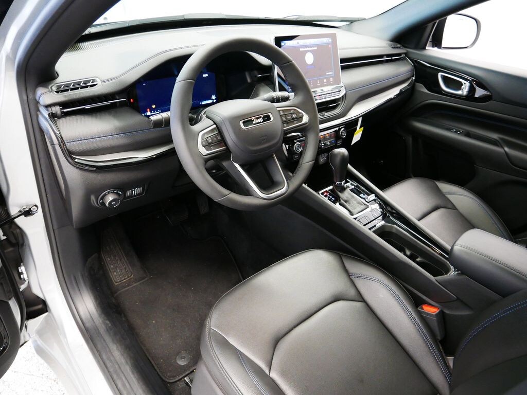 New 2025 Jeep Compass Limited SUV