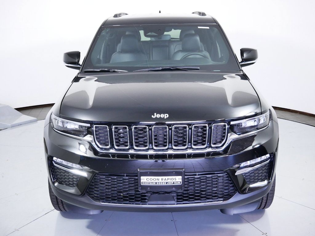 Thumbnail: 2025 Jeep Grand Cherokee - 18