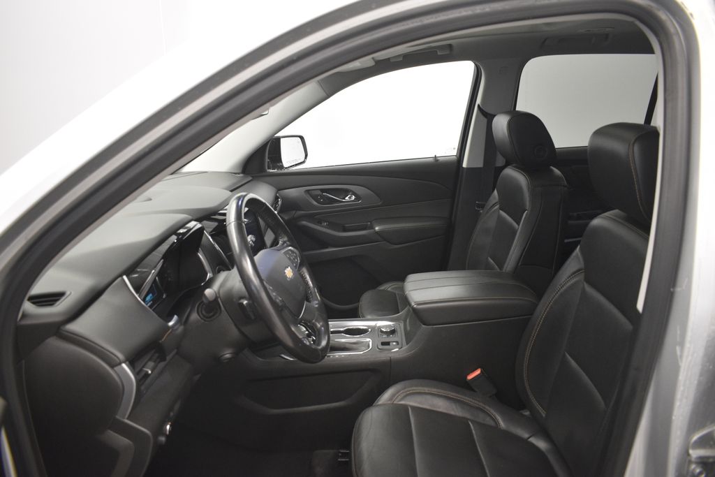 Thumbnail: 2018 Chevrolet Traverse - 29