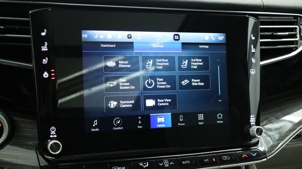 Thumbnail: 2022 Jeep Wagoneer - 48