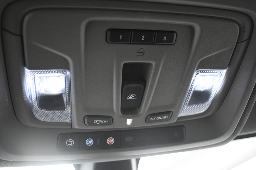 Thumbnail: 2022 Chevrolet Silverado 1500 - 43