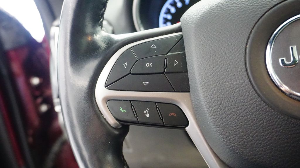 Thumbnail: 2021 Jeep Grand Cherokee - 38