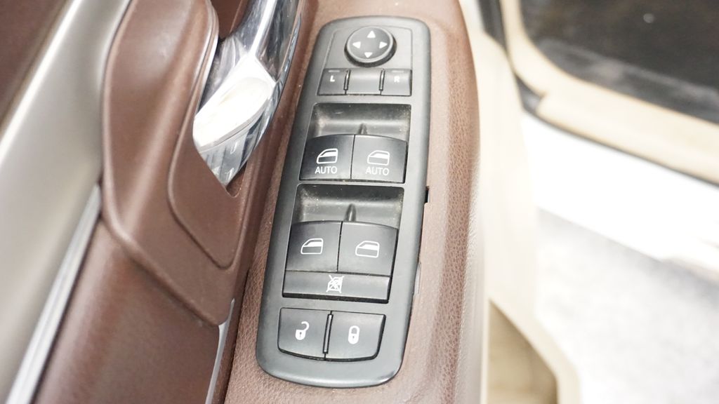 Thumbnail: 2013 RAM 2500 - 29