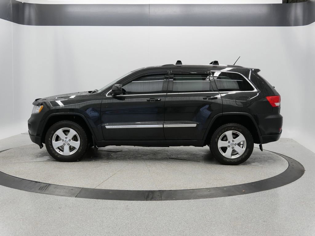 2012 Jeep Grand Cherokee Laredo 39