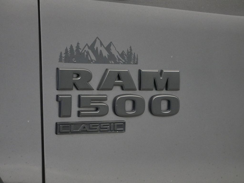 Thumbnail: 2021 RAM 1500 Classic - 43