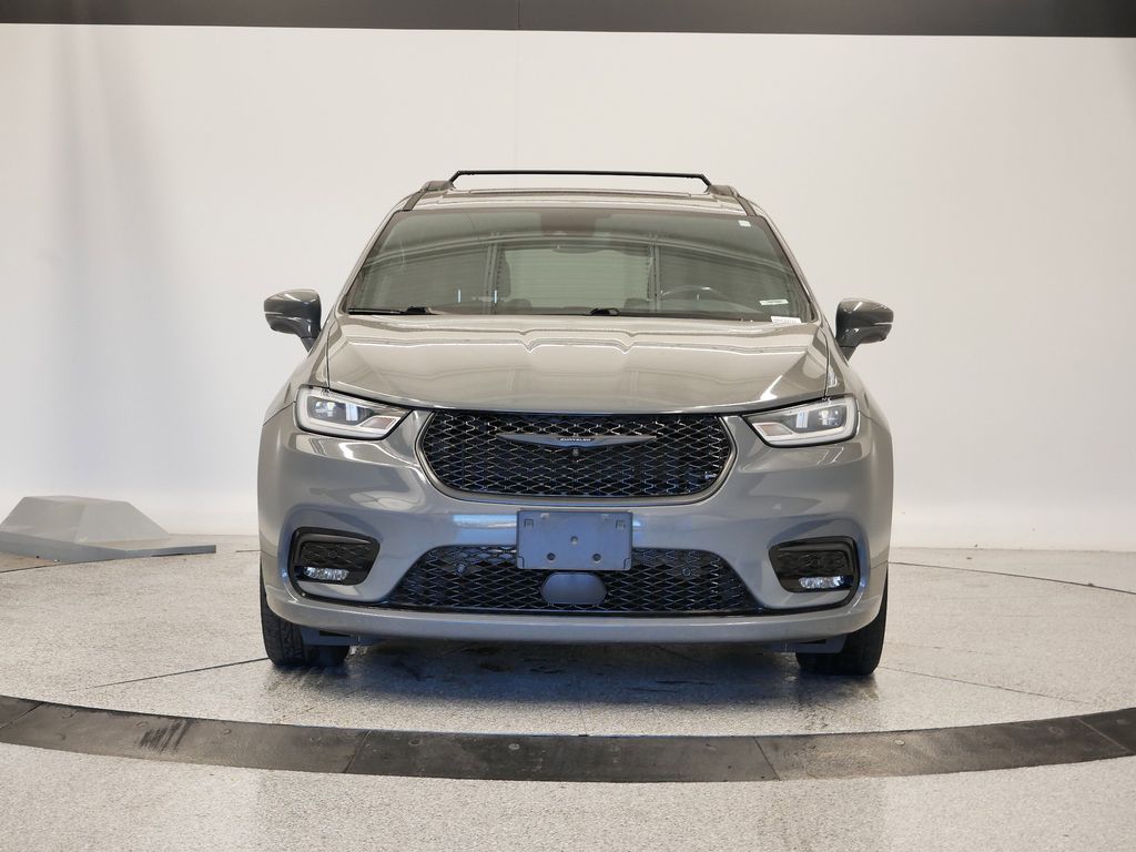 Thumbnail: 2021 Chrysler Pacifica - 11