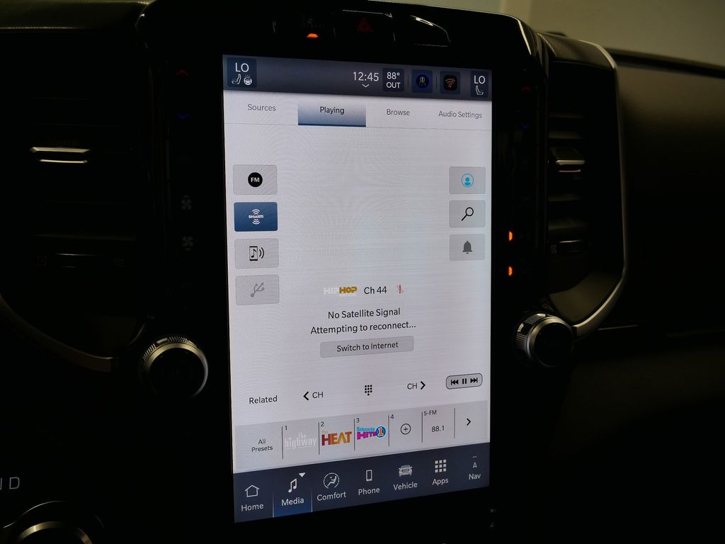 Thumbnail: 2026 RAM 1500 - 30