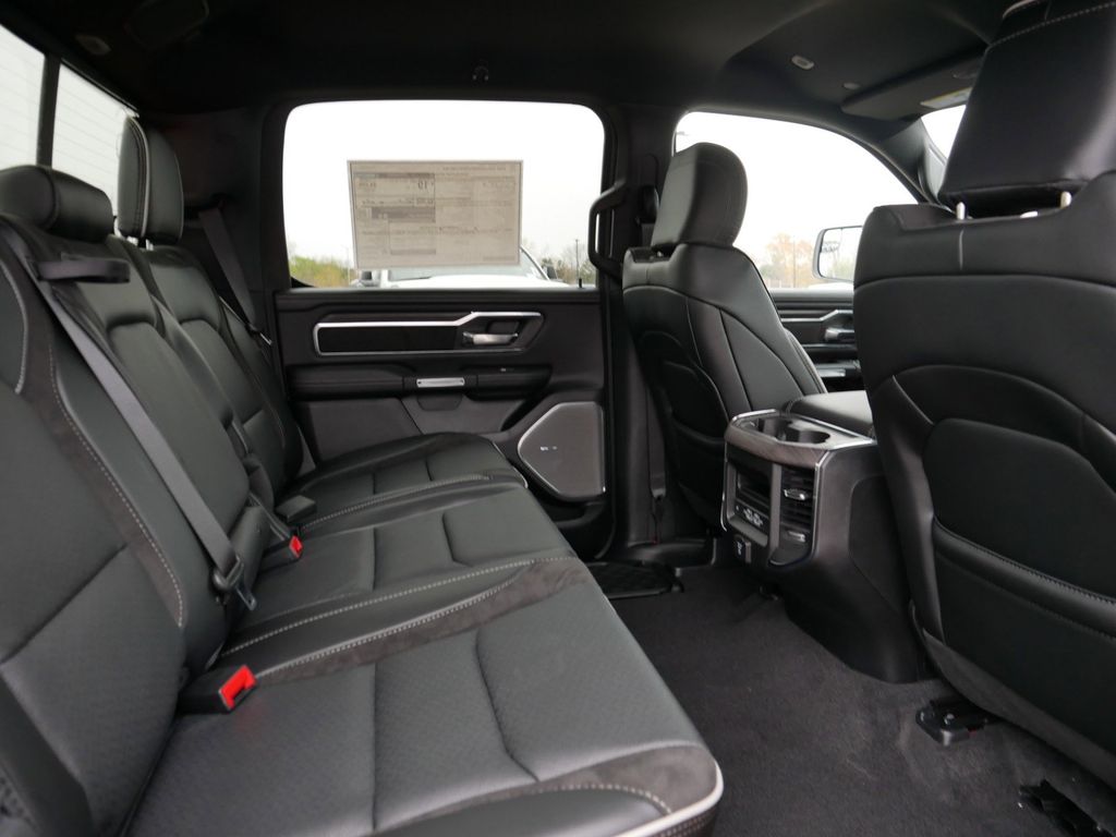 Thumbnail: 2025 RAM 1500 - 26