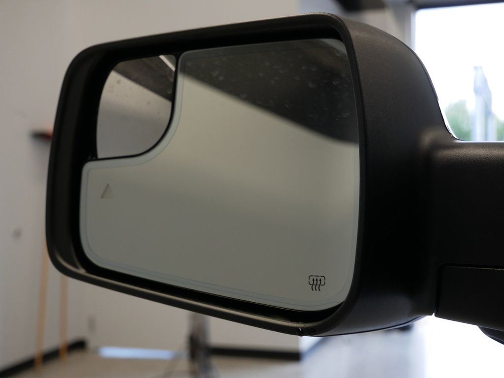 Thumbnail: 2026 RAM 1500 - 26