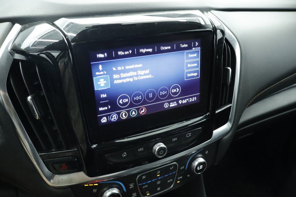 Thumbnail: 2021 Chevrolet Traverse - 34
