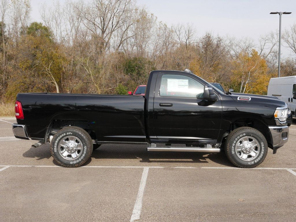 Thumbnail: 2024 RAM 3500 - 9