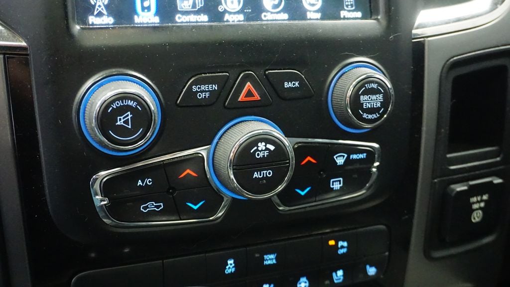 Thumbnail: 2013 RAM 1500 - 30