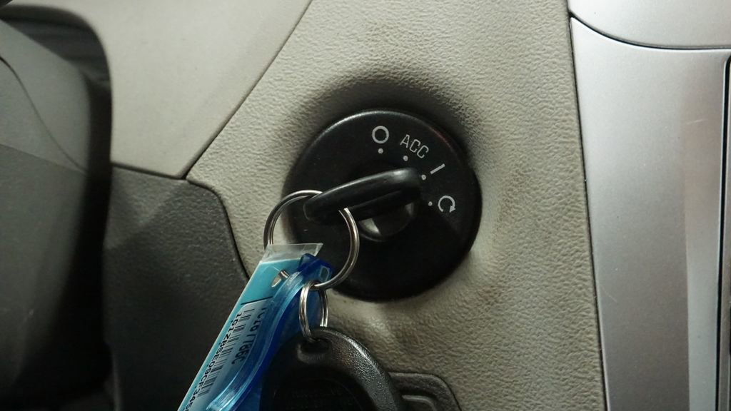 Thumbnail: 2012 Chevrolet Malibu - 37