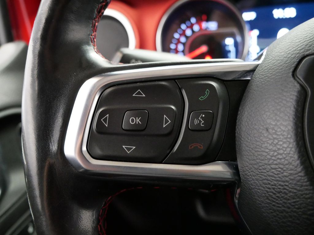 Thumbnail: 2020 Jeep Gladiator - 24