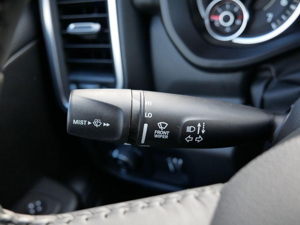 Thumbnail: 2024 RAM 1500 - 26