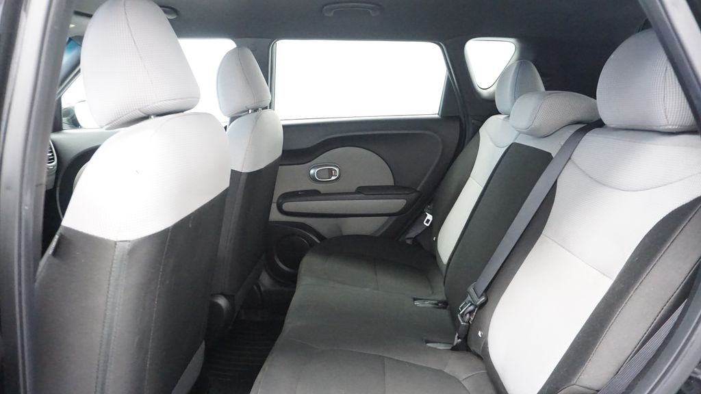 Thumbnail: 2018 Kia Soul - 27