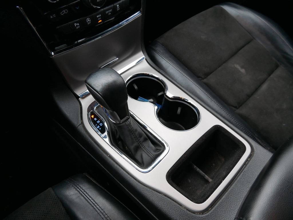 Thumbnail: 2019 Jeep Grand Cherokee - 28