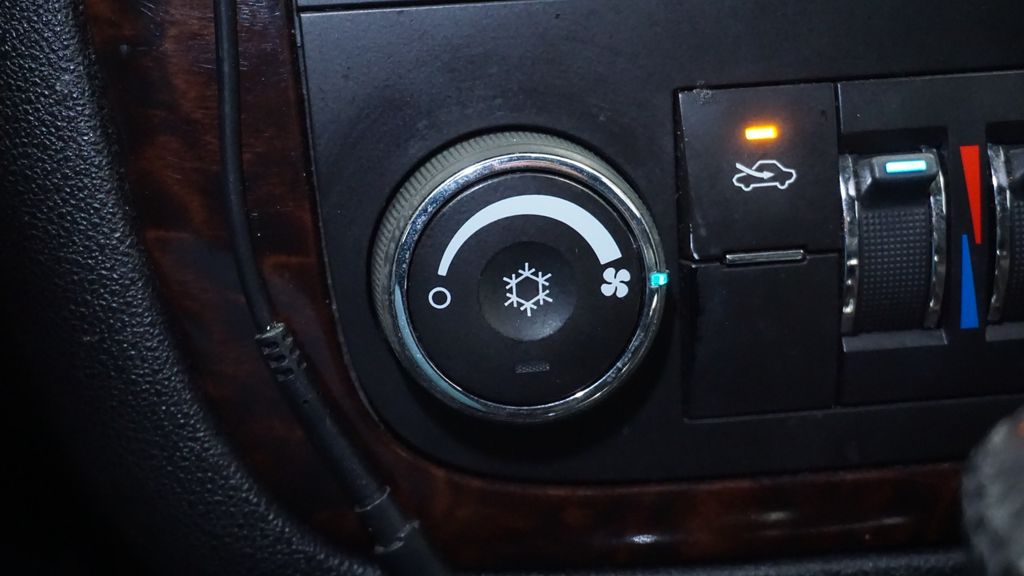 Thumbnail: 2013 Chevrolet Impala - 51