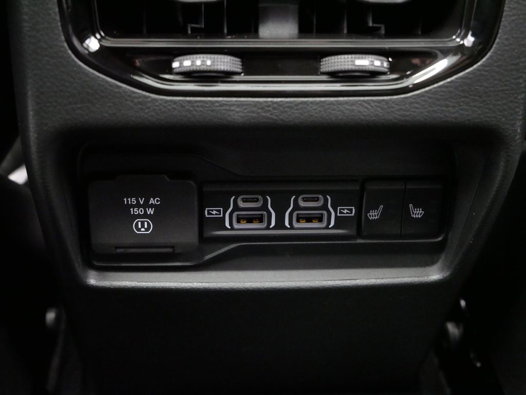 Thumbnail: 2025 Jeep Grand Cherokee - 19