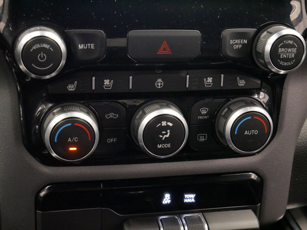 Thumbnail: 2024 RAM 1500 - 36