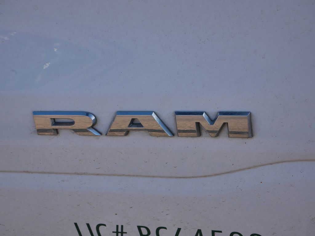 Thumbnail: 2025 RAM 1500 - 17
