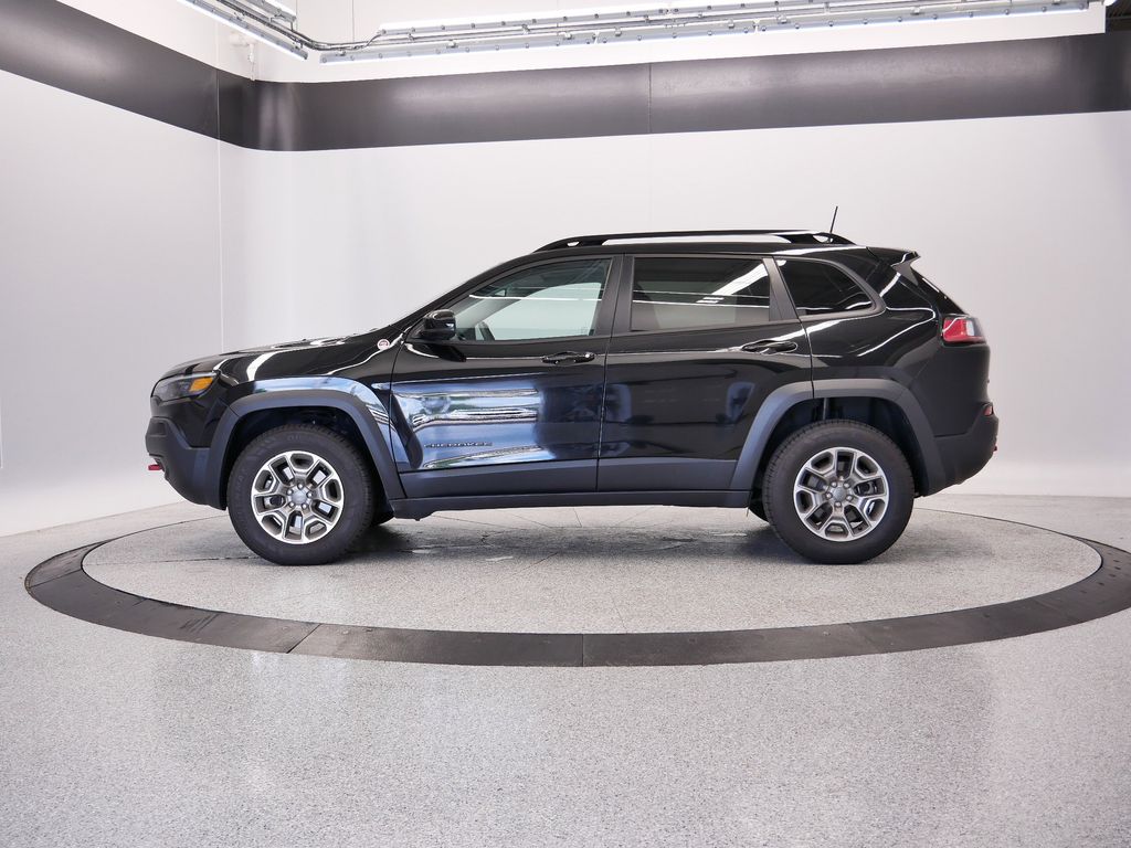 Thumbnail: 2022 Jeep Cherokee - 2