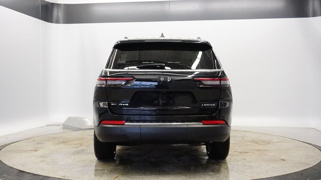 Thumbnail: 2023 Jeep Grand Cherokee L - 4