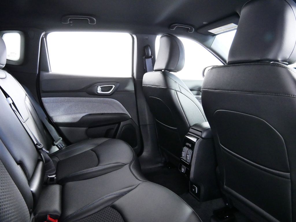 Thumbnail: 2024 Jeep Compass - 27