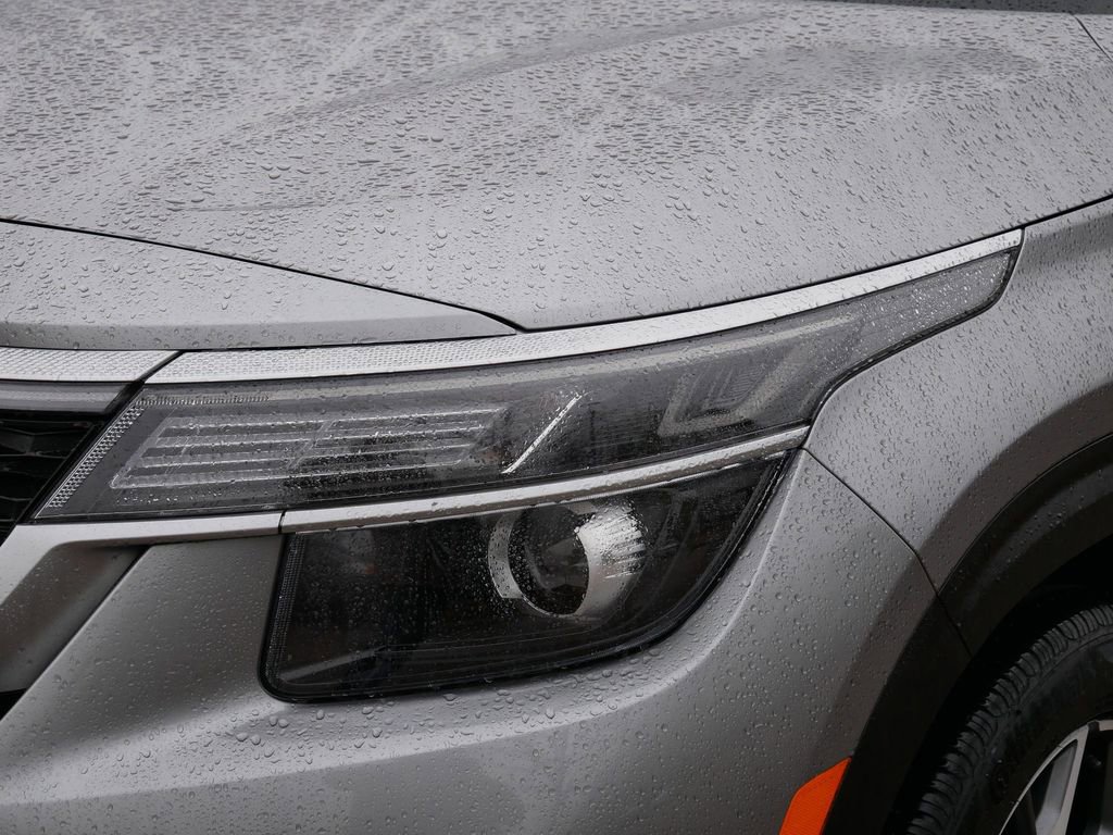 Thumbnail: 2021 Kia Seltos - 22