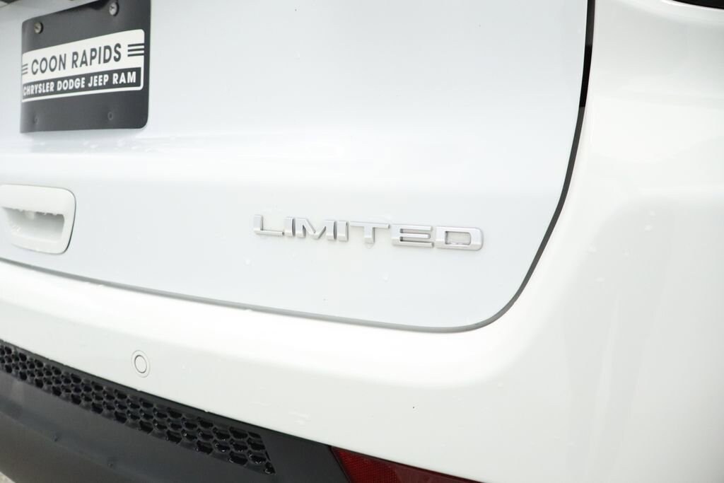 Thumbnail: 2024 Jeep Compass - 21
