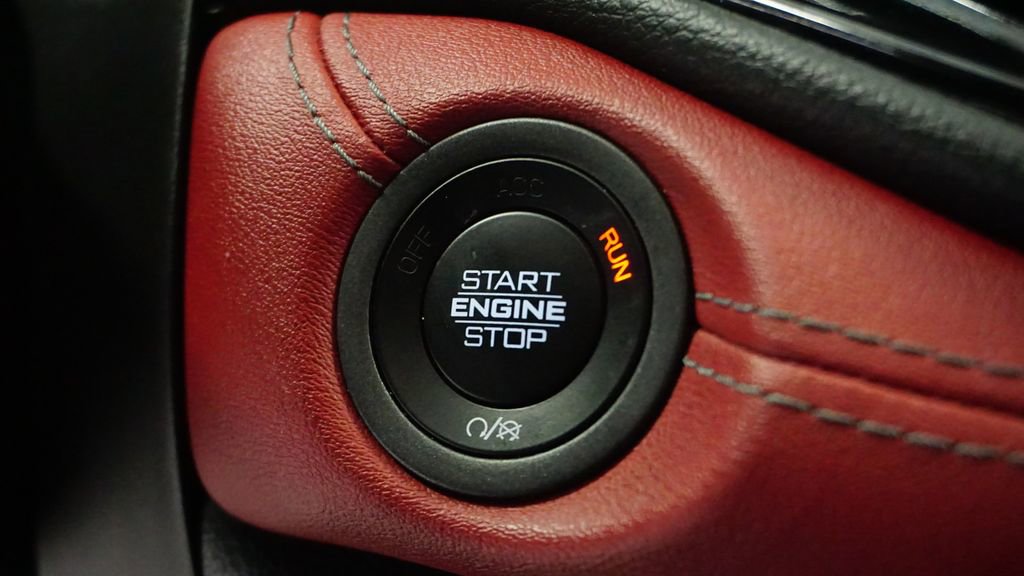 Thumbnail: 2022 Dodge Durango - 38