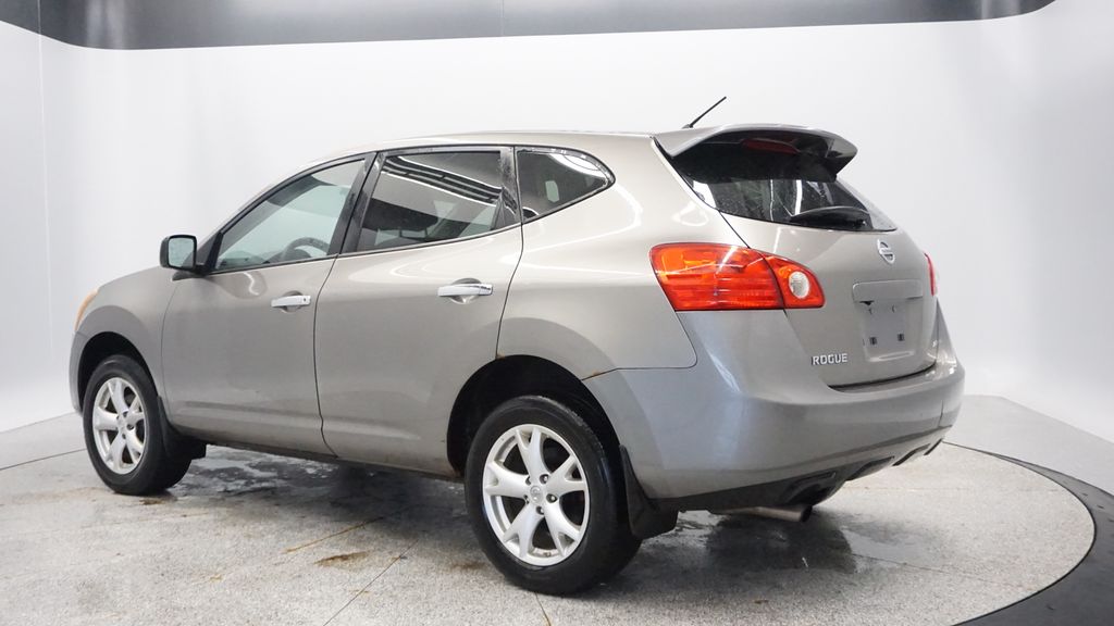 Thumbnail: 2010 Nissan Rogue - 4