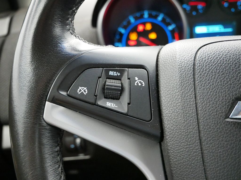 Thumbnail: 2014 Chevrolet Cruze - 26