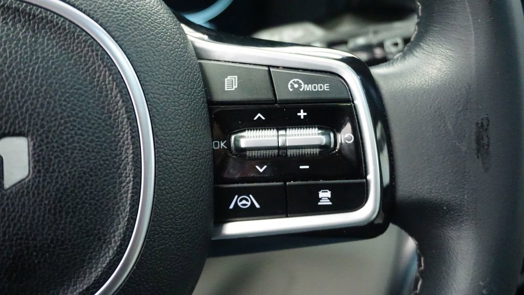 Thumbnail: 2023 Kia Sorento - 39