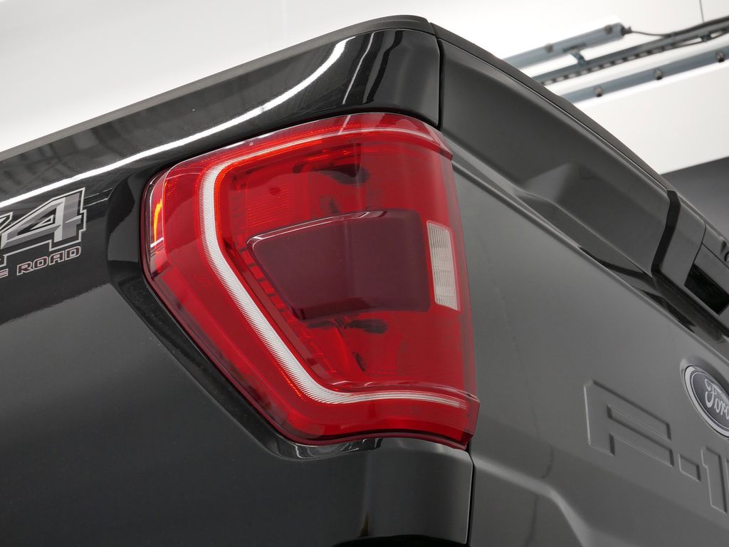 Thumbnail: 2022 Ford F-150 - 18