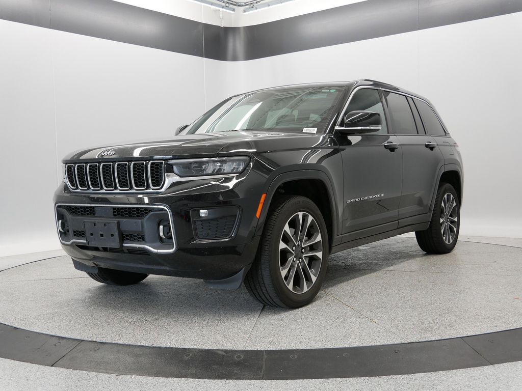 Thumbnail: 2022 Jeep Grand Cherokee - 12