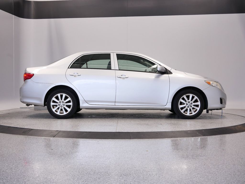 Thumbnail: 2009 Toyota Corolla - 7