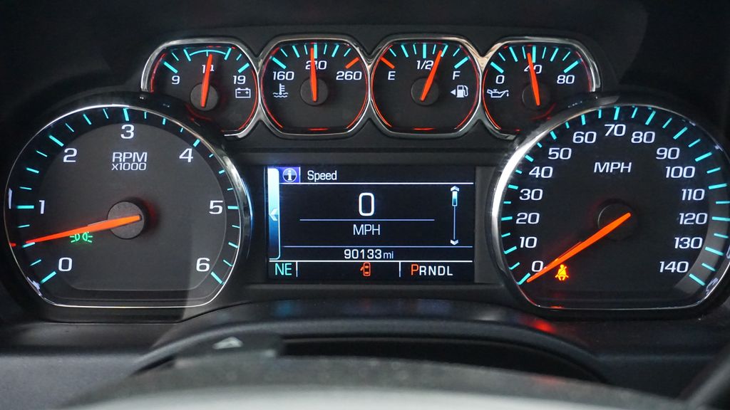 Thumbnail: 2017 Chevrolet Silverado 1500 - 36