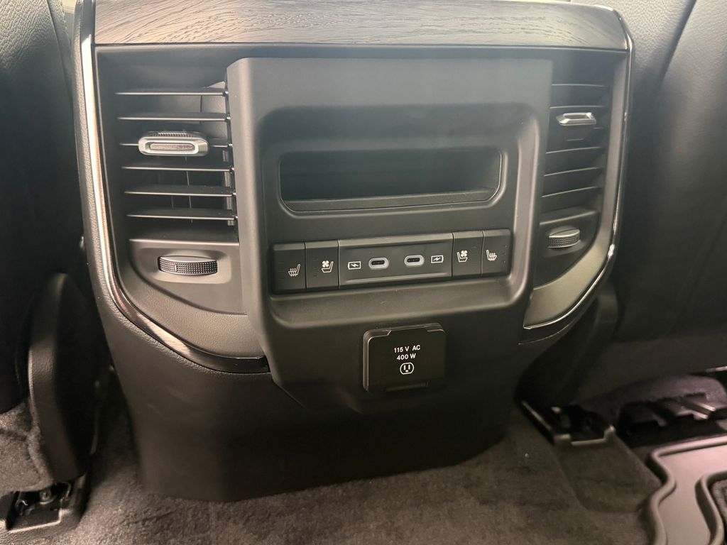 Thumbnail: 2026 RAM 1500 - 26