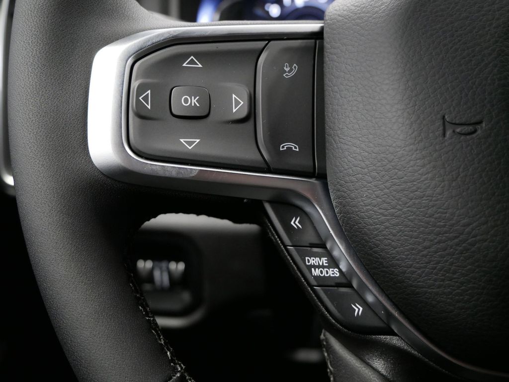 2025 RAM 1500 Big Horn 38