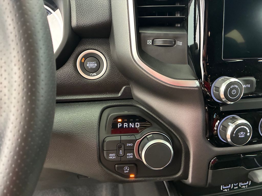 Thumbnail: 2026 RAM 1500 - 13